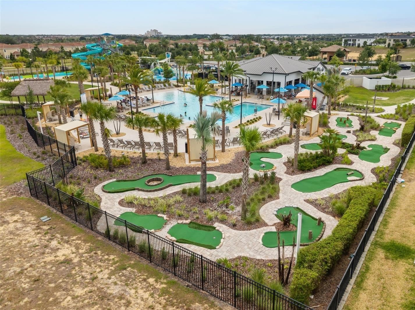 Waterslide - 949 LEADER ST, DAVENPORT