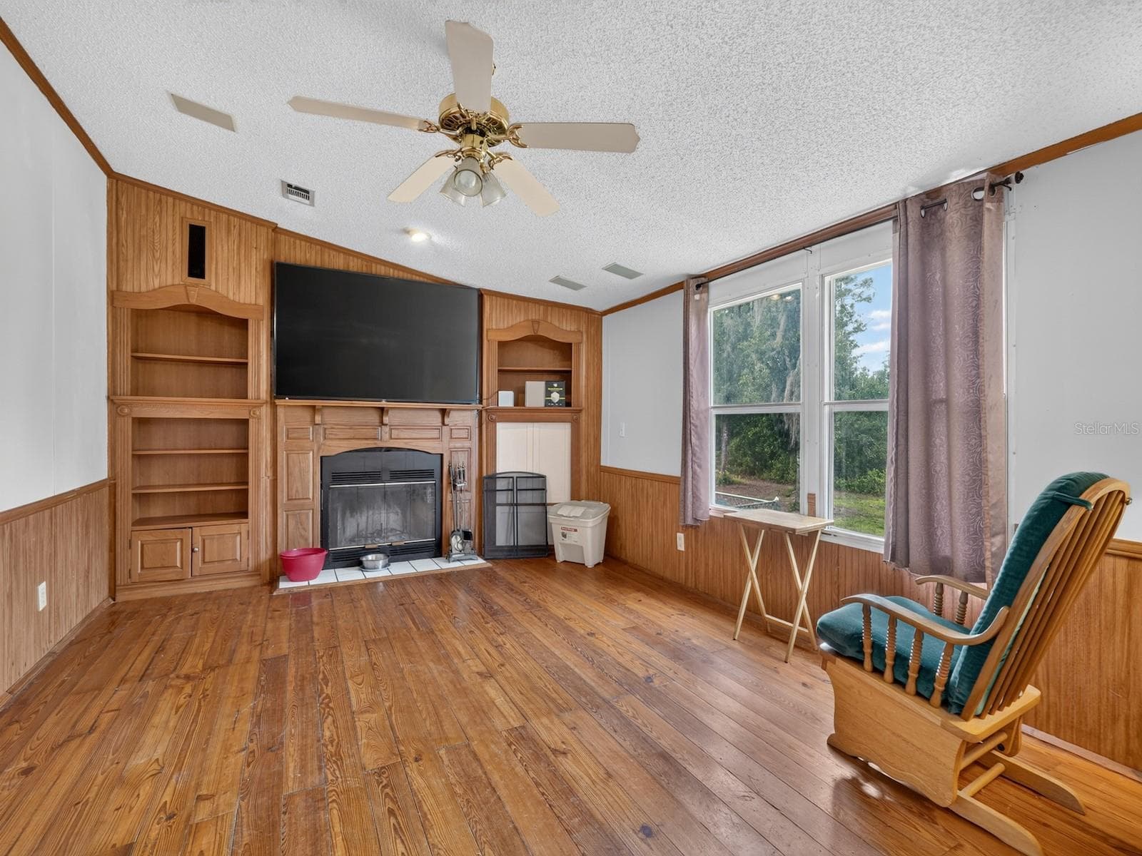 Manufactured Home at 18748 NE 148TH TERRACE RD, FORT MC COY, photo 24 of 53