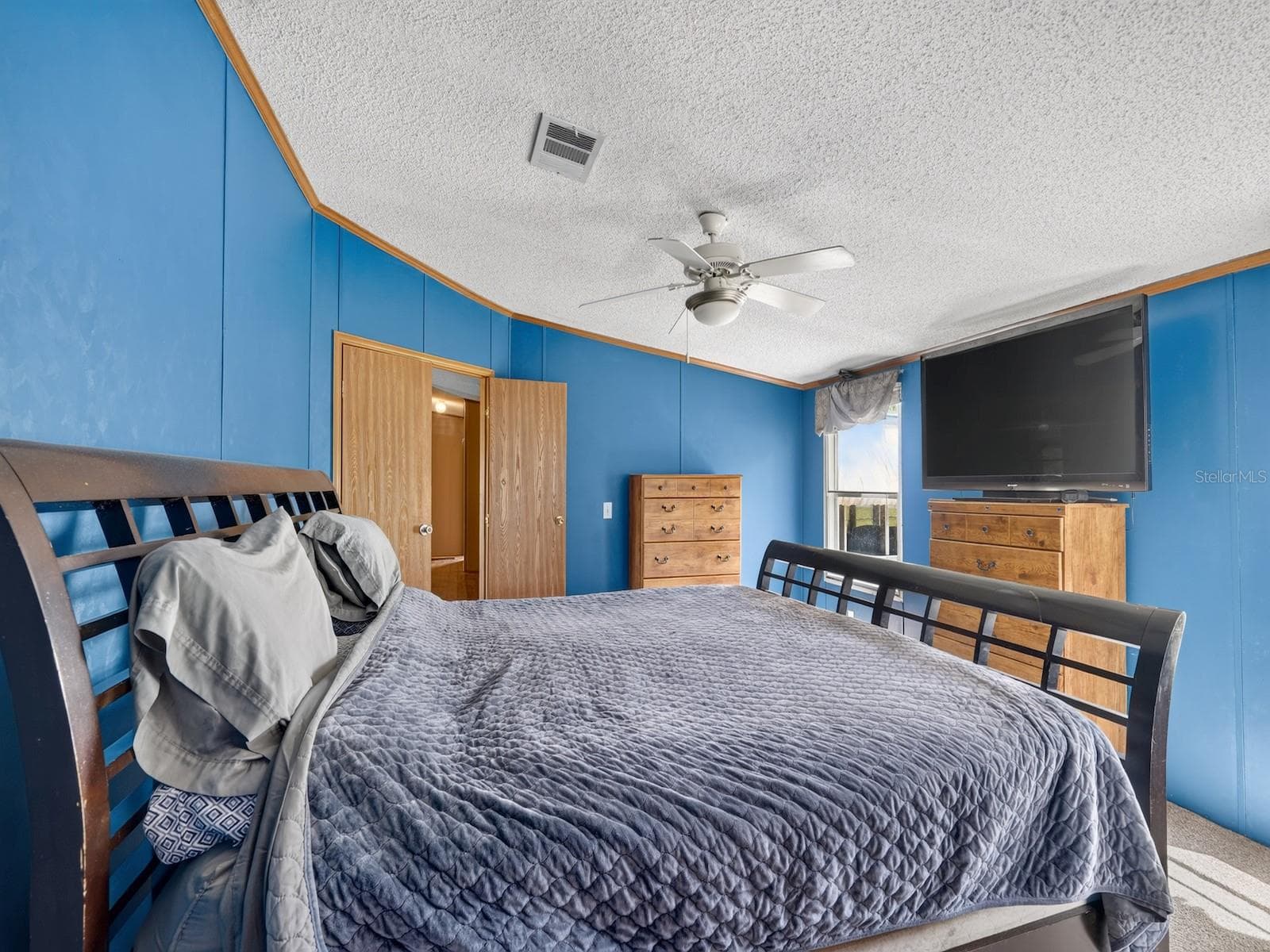 Manufactured Home at 18748 NE 148TH TERRACE RD, FORT MC COY, photo 30 of 53