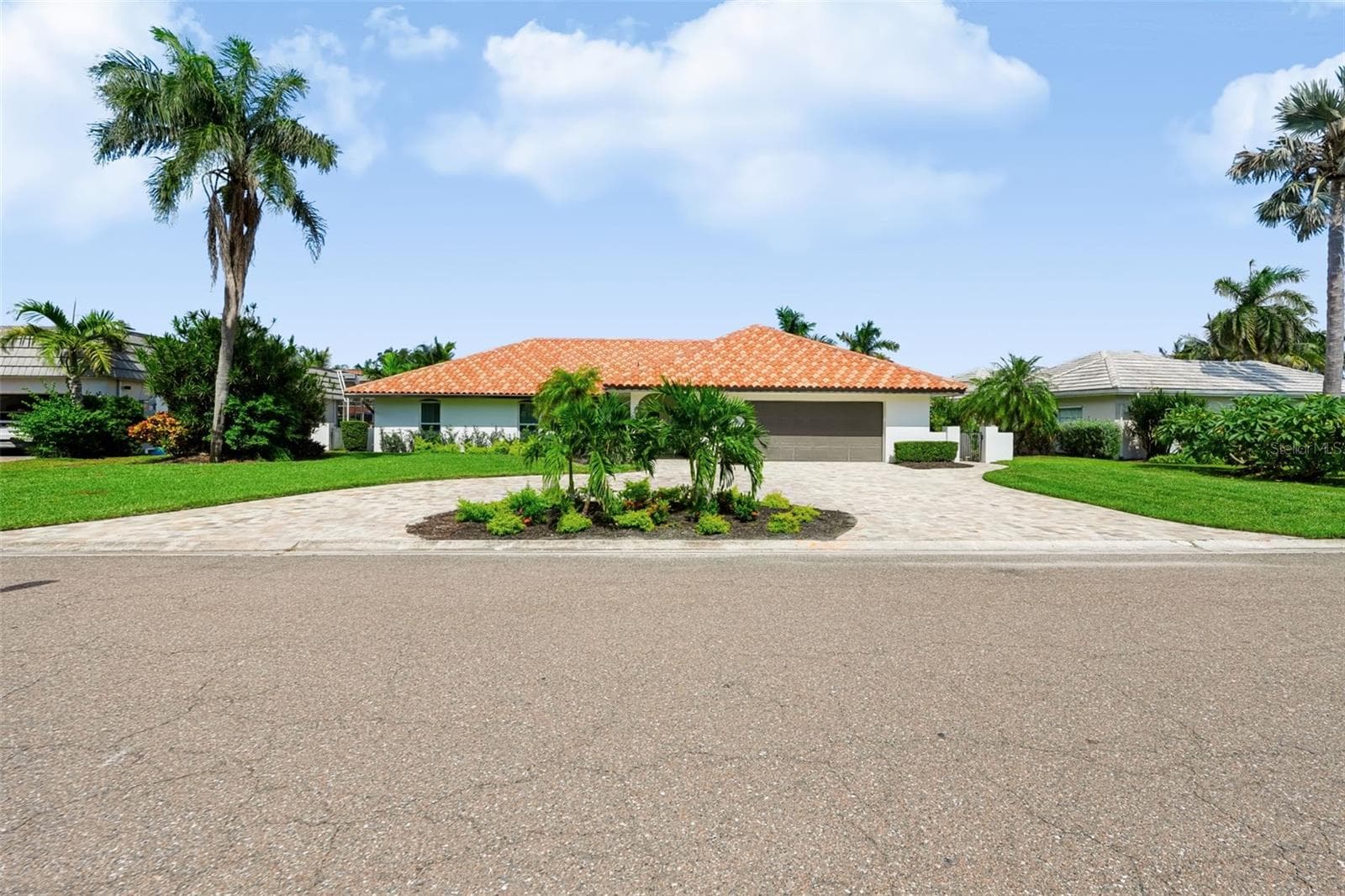 Single Family Residence at 5962 LEELAND ST S, ST PETERSBURG, photo 64 of 75