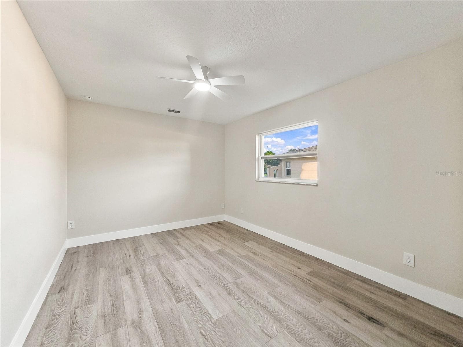 Single Family Residence at 7015 CRESTLAKE DR, ORLANDO, photo 20 of 27