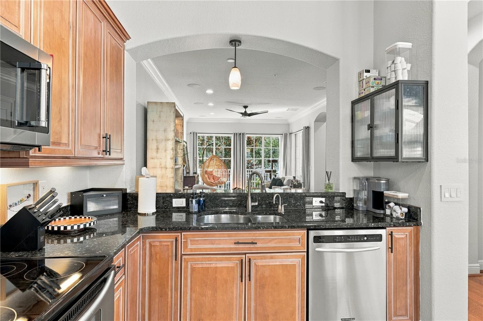 Condominium at 6002 YEATS MANOR DR #101, TAMPA, photo 16 of 40