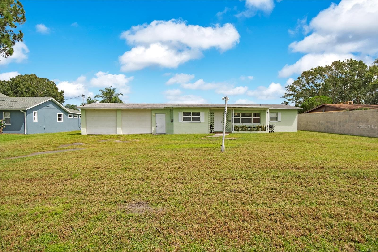 Single Family Residence at 5701 PADGETT CIR, ORLANDO, photo 3 of 26