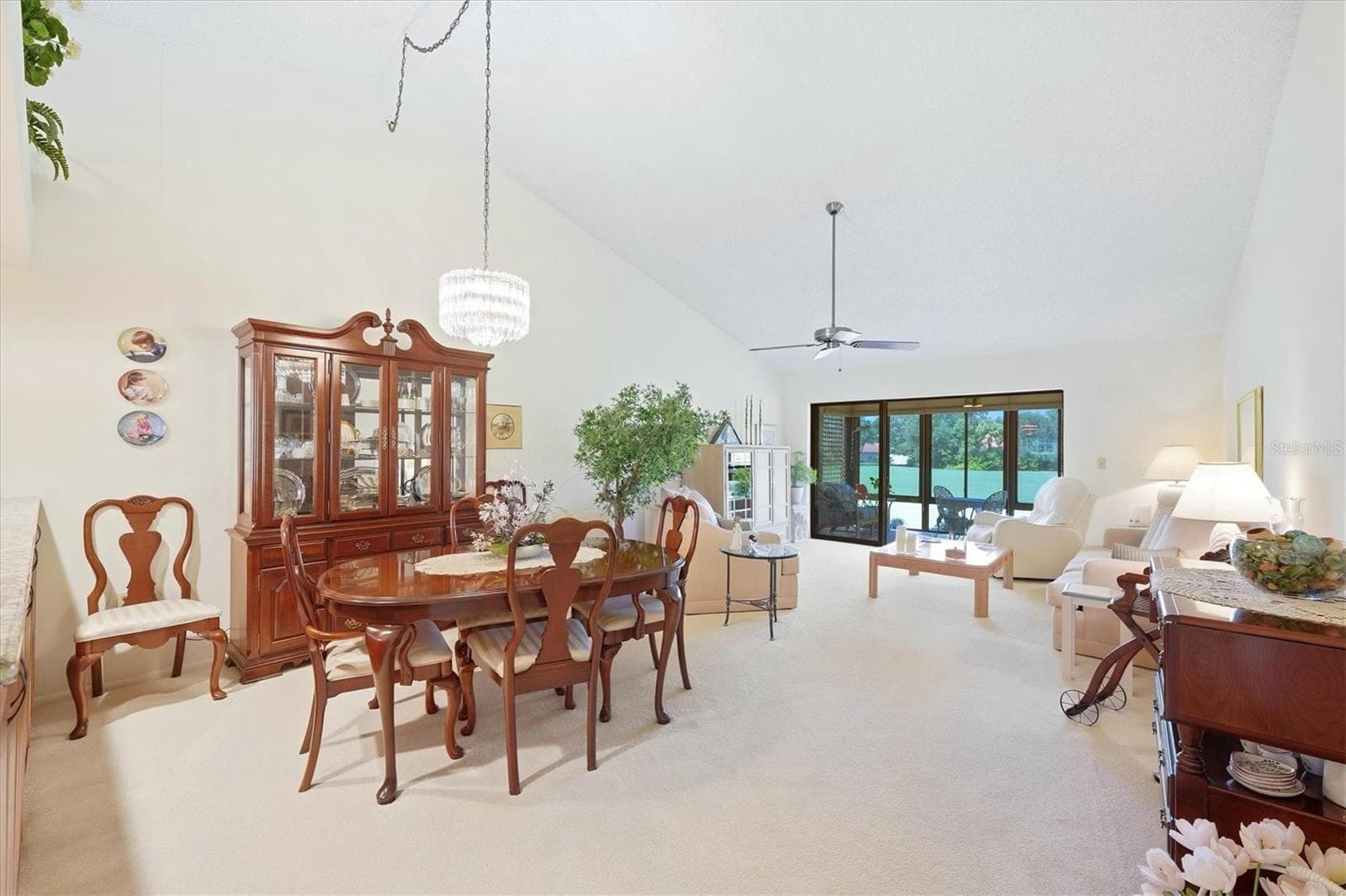 Condominium at 6089 CLUBSIDE DR #7686, SARASOTA, photo 5 of 36
