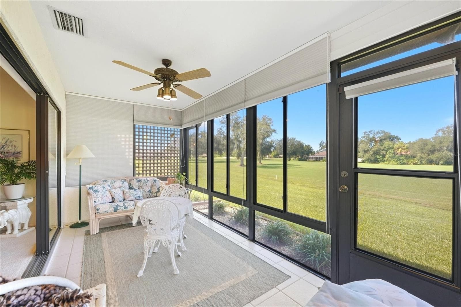 Condominium at 6089 CLUBSIDE DR #7686, SARASOTA, photo 9 of 36