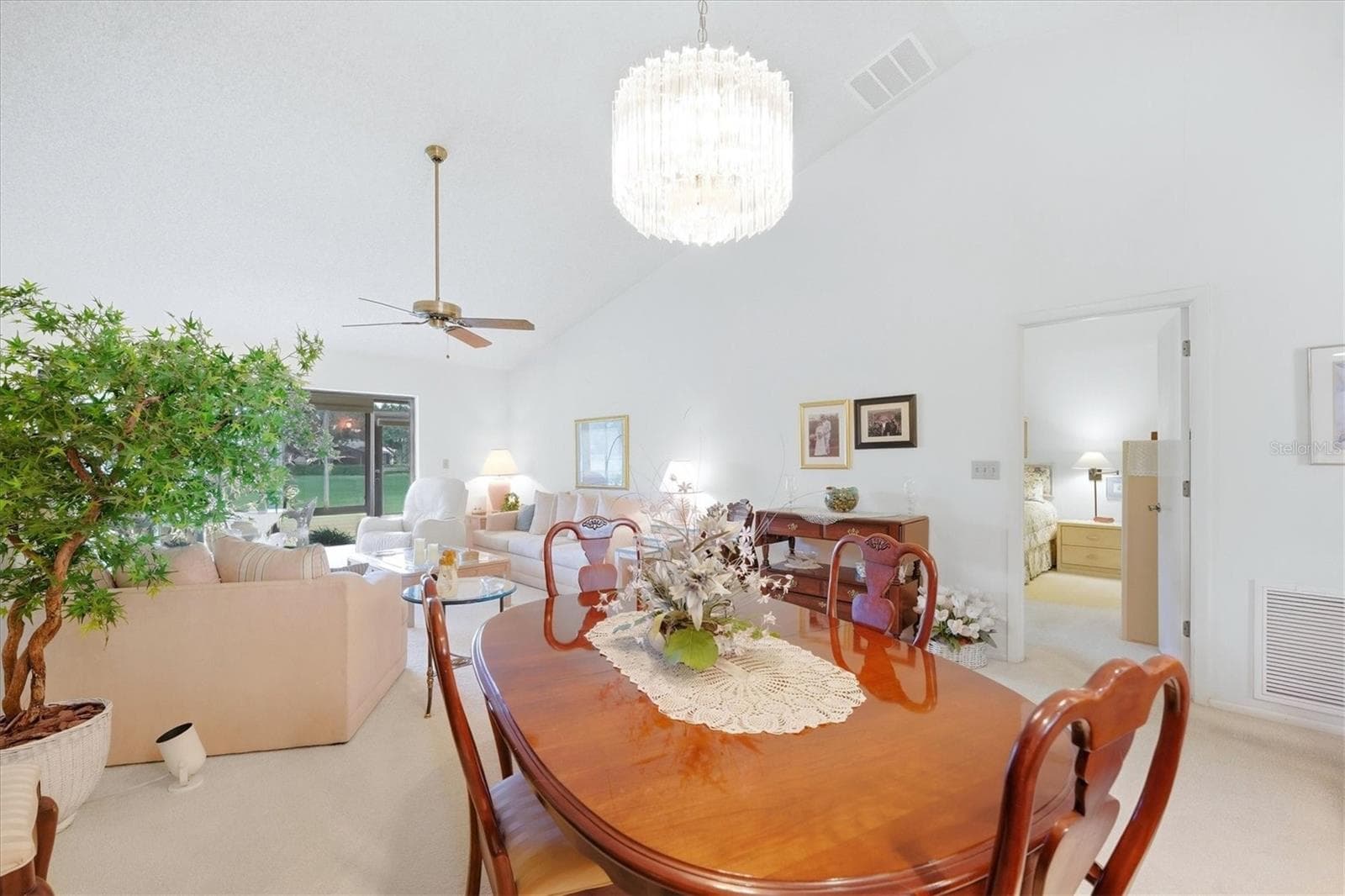 Condominium at 6089 CLUBSIDE DR #7686, SARASOTA, photo 12 of 36