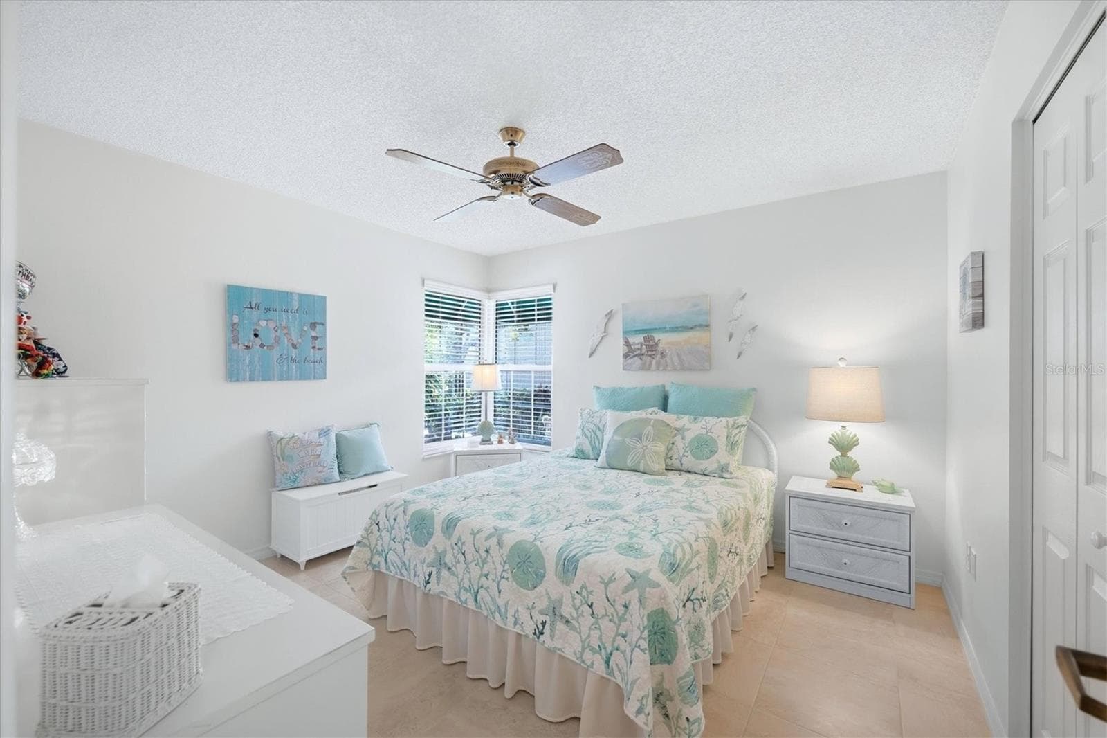 Condominium at 6089 CLUBSIDE DR #7686, SARASOTA, photo 23 of 36