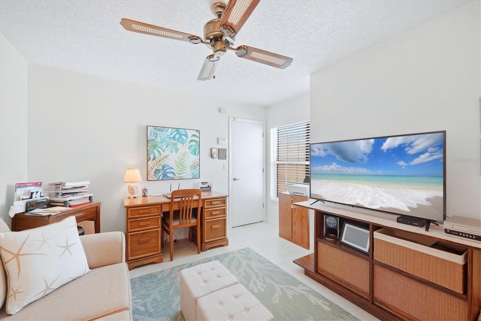 Condominium at 6089 CLUBSIDE DR #7686, SARASOTA, photo 27 of 36