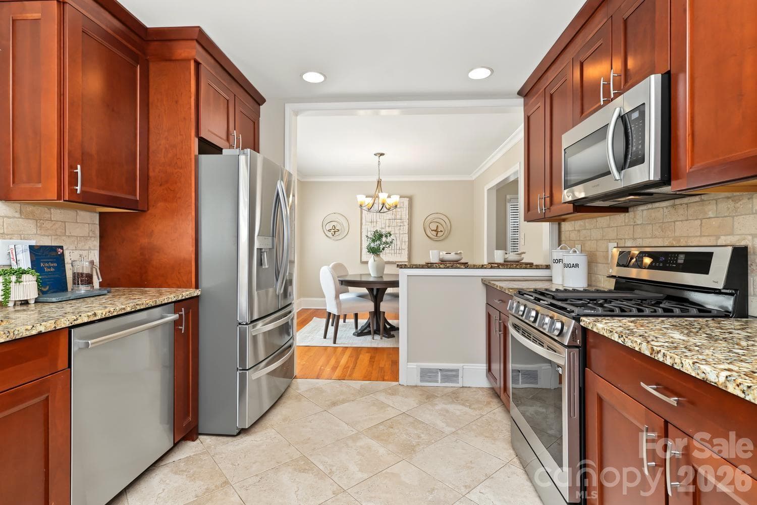 Functional open layout - 524 Cooper Drive, Charlotte