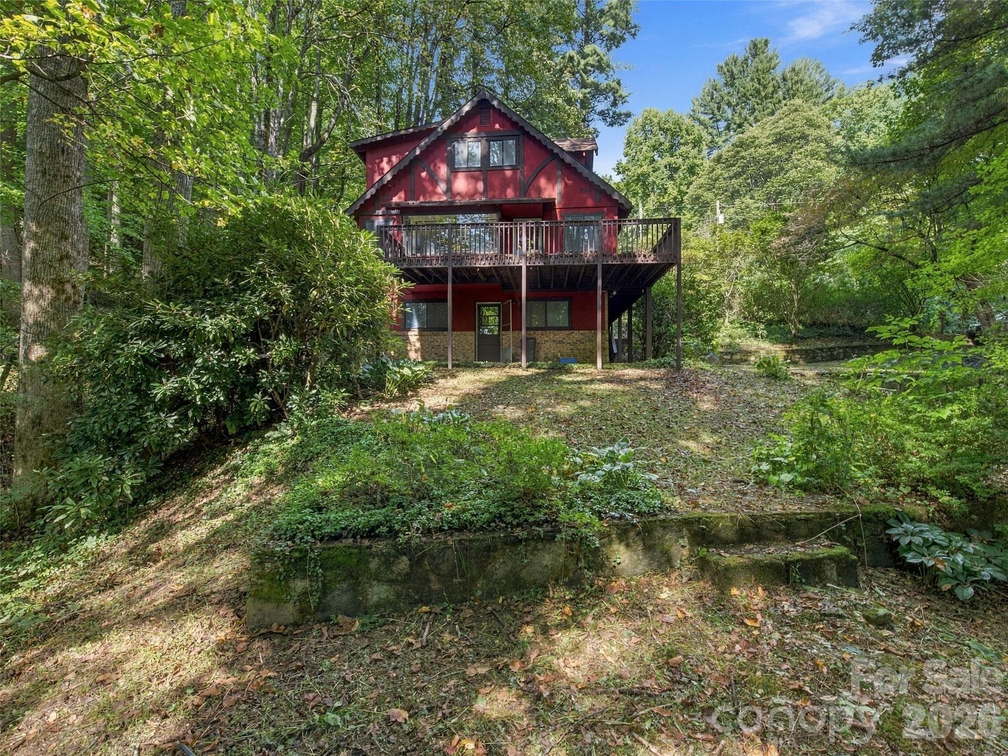 Single Family Residence at 151 Tiger Lily Lane, Waynesville, photo 4 of 26