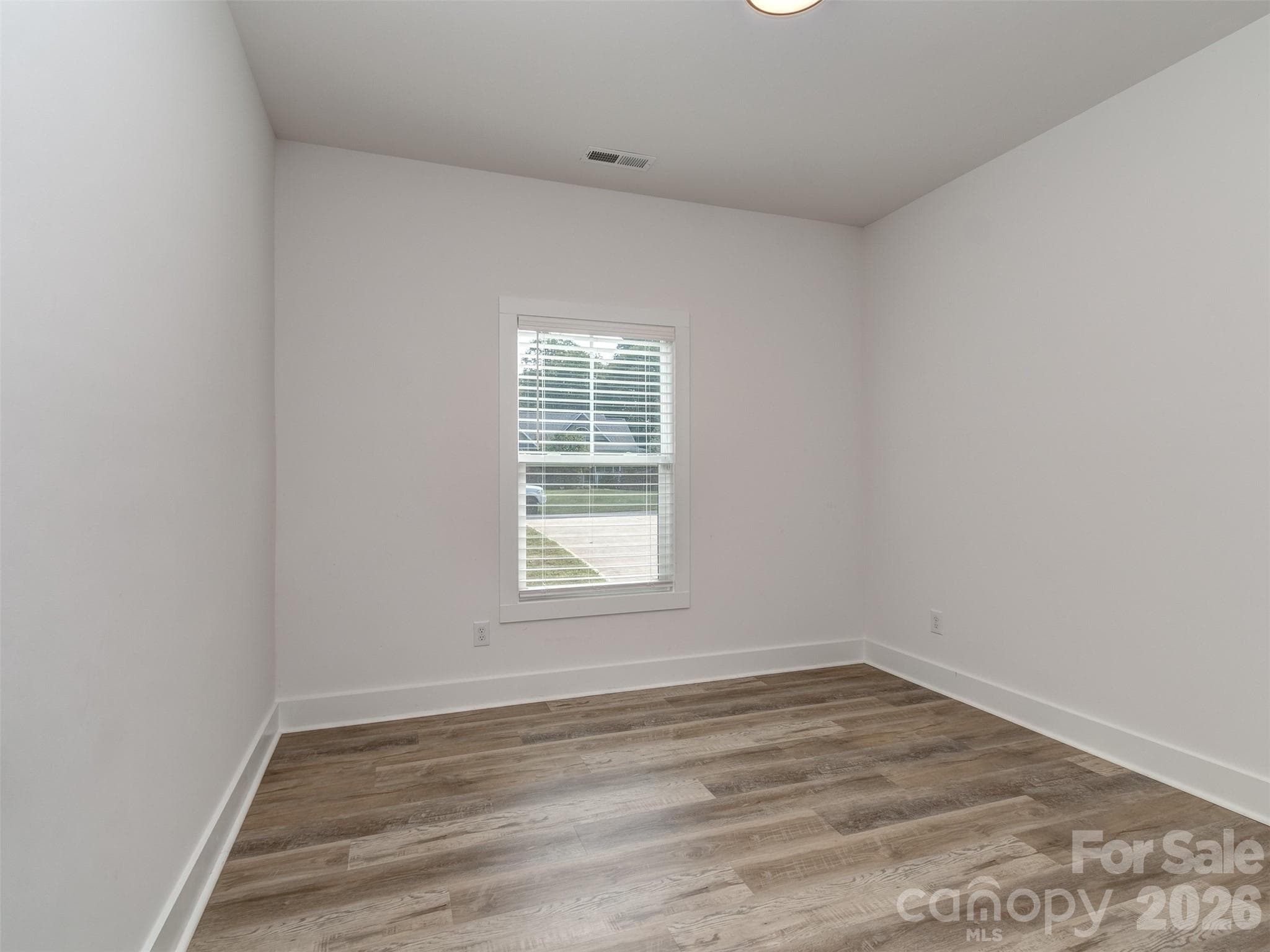 Single Family Residence at 294 Bluegill Lane, Statesville, photo 11 of 25