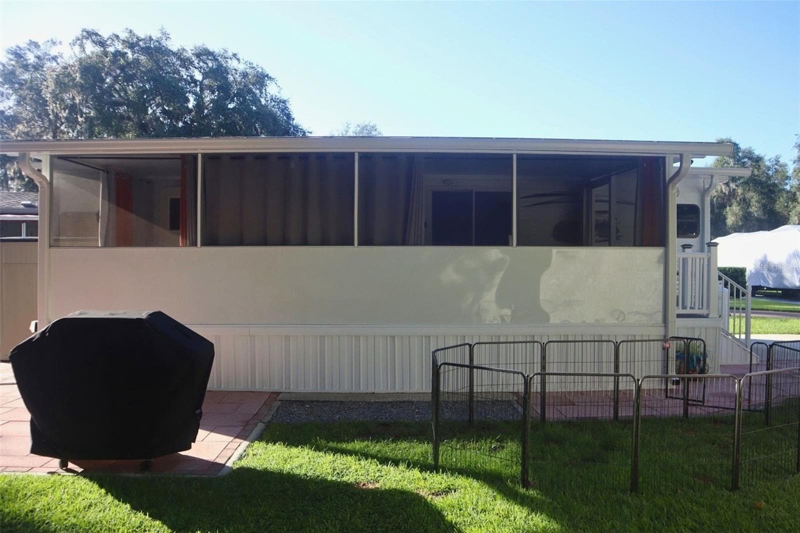 Manufactured Home at 25317 NE 140TH LN #369, SALT SPRINGS, photo 3 of 36