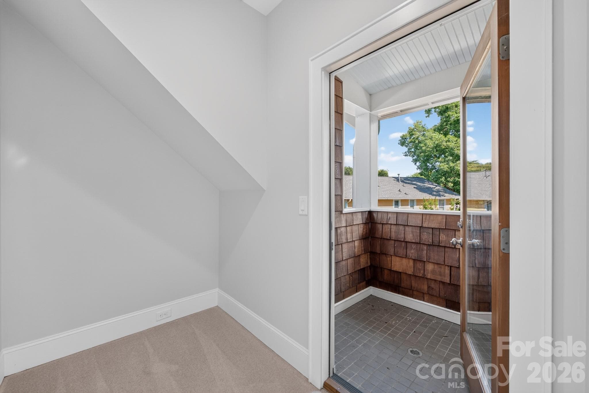 Pocket Office Upstairs w/ Access to a Balcony. - 416 W Park Avenue, Charlotte