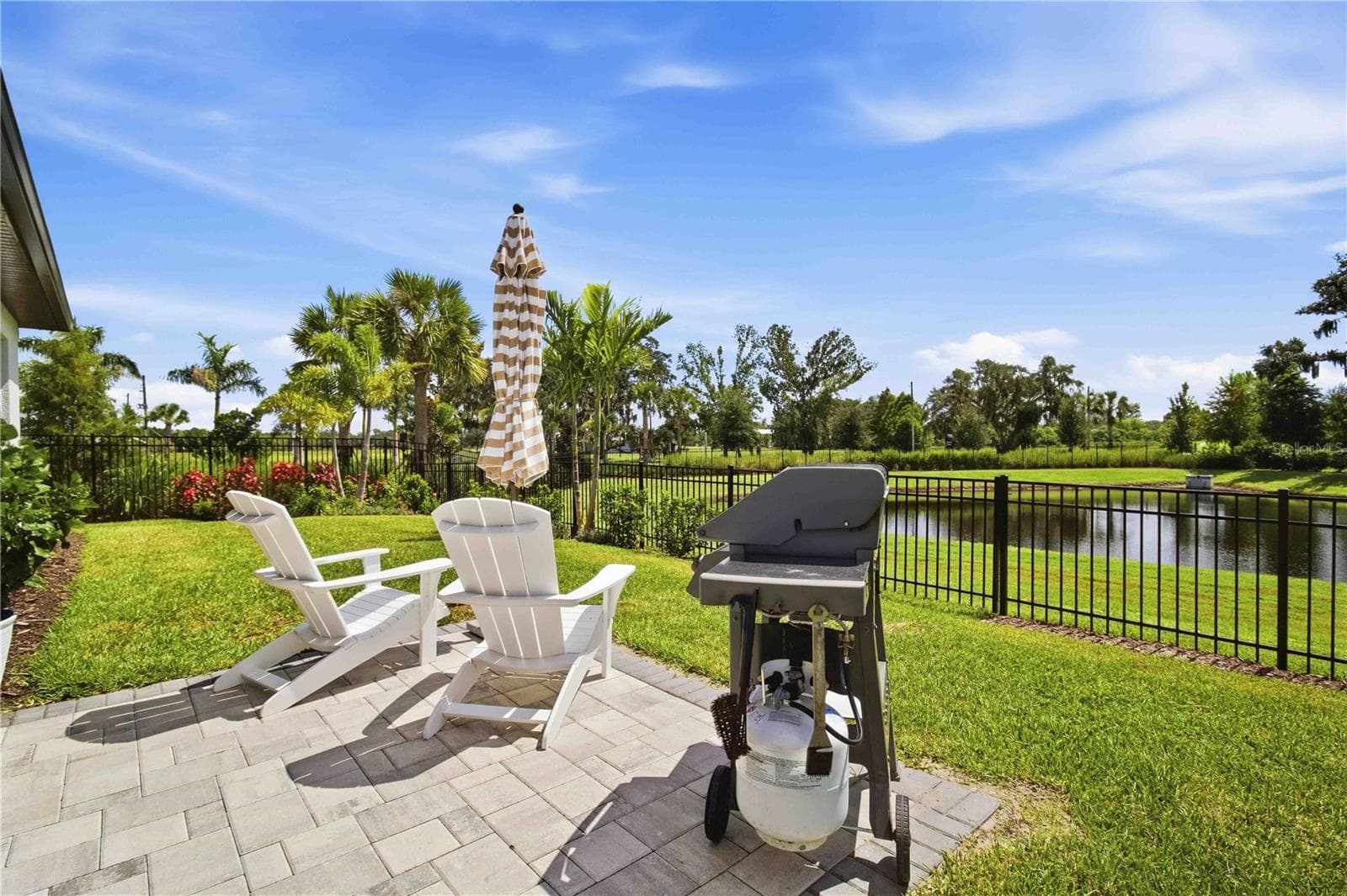Work on your tan - 14449 HAMMOCK OAK ST, PARRISH