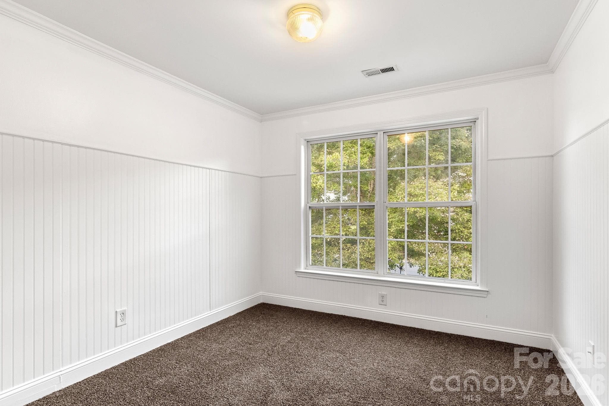 Single Family Residence at 1446 Deer Forest Drive, Fort Mill, photo 32 of 41