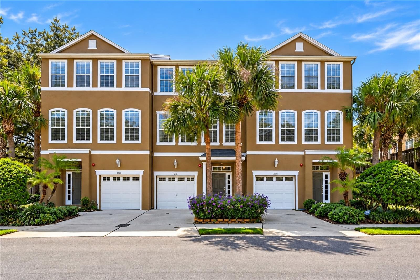 Townhouse at 3018 BAYSHORE POINTE DR, TAMPA, photo 8 of 57
