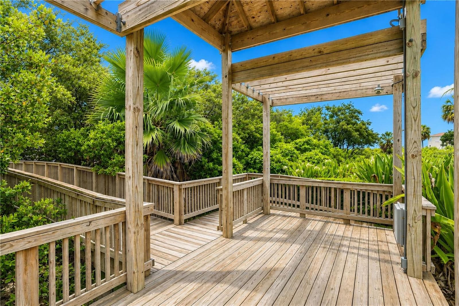 Townhouse at 3018 BAYSHORE POINTE DR, TAMPA, photo 54 of 57