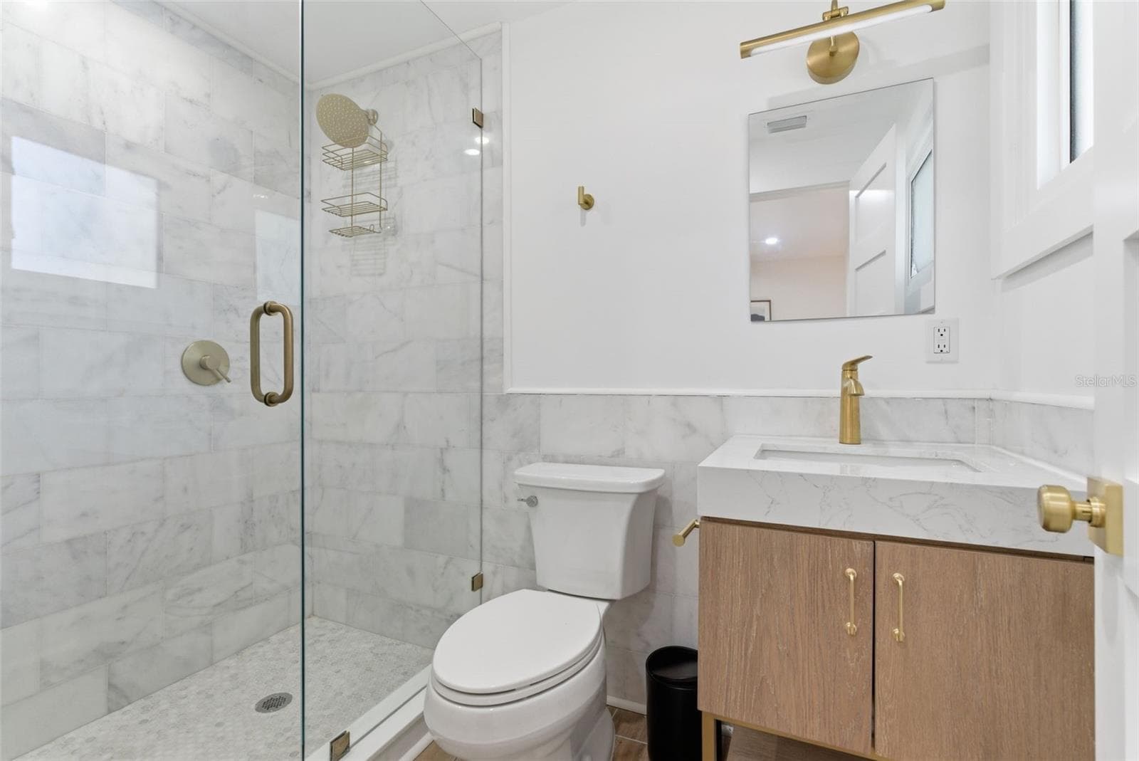 Single Family Residence at 4879 COMMONWEALTH DR, SARASOTA, photo 29 of 37