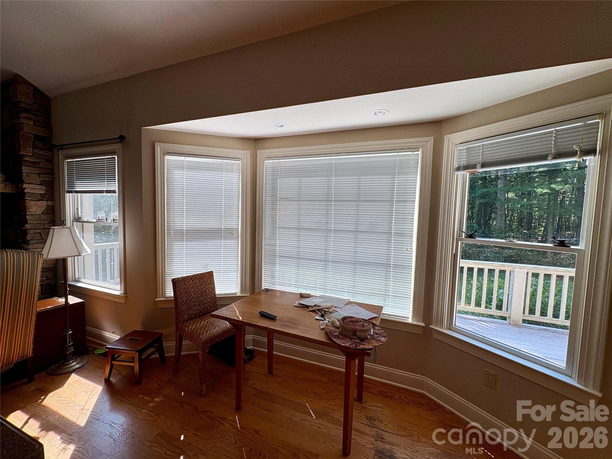 Single Family Residence at 502 Pace Road, Hendersonville, photo 13 of 40