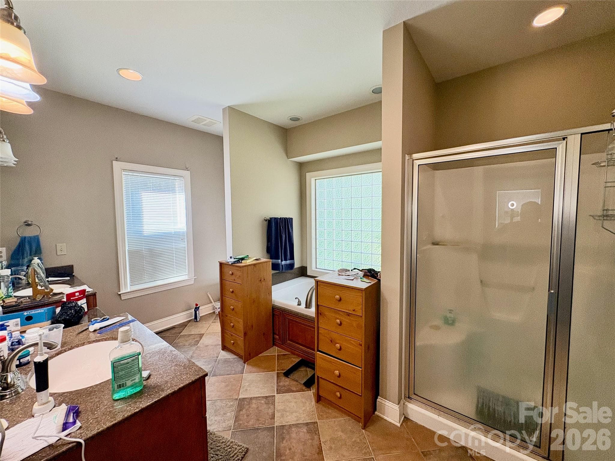 Single Family Residence at 502 Pace Road, Hendersonville, photo 18 of 40