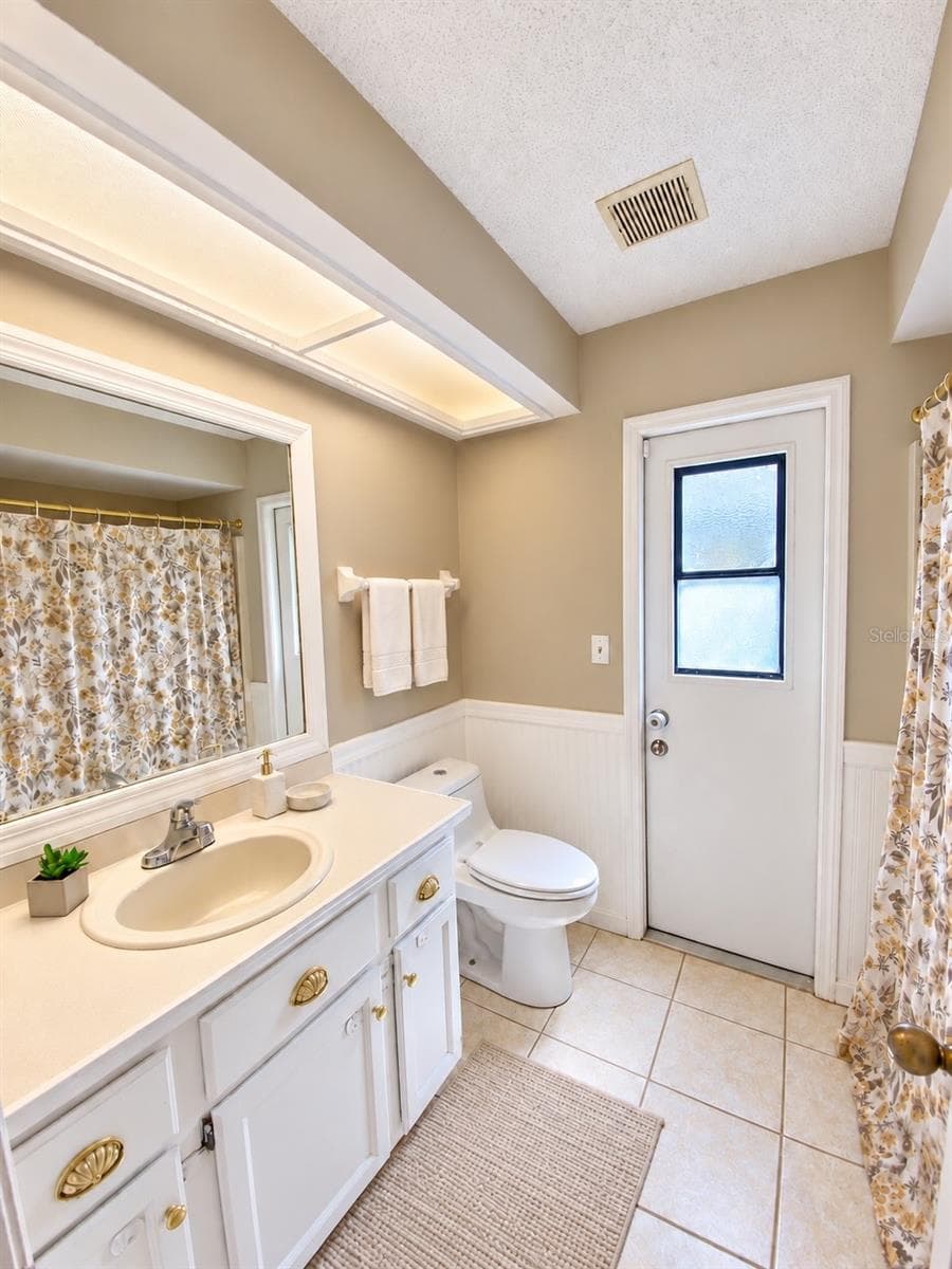Single Family Residence at 1912 ELK SPRING DR, BRANDON, photo 31 of 44
