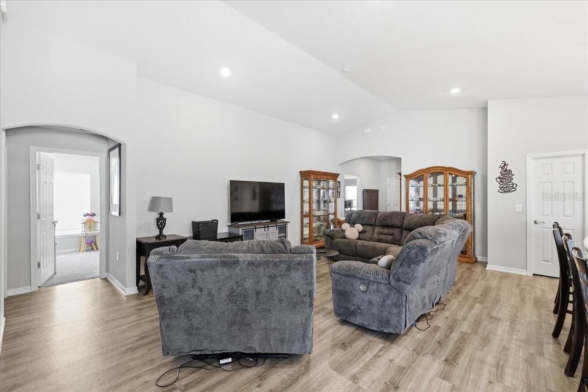 Single Family Residence at 2447 MATTERHORN TRL, DAVENPORT, photo 5 of 26