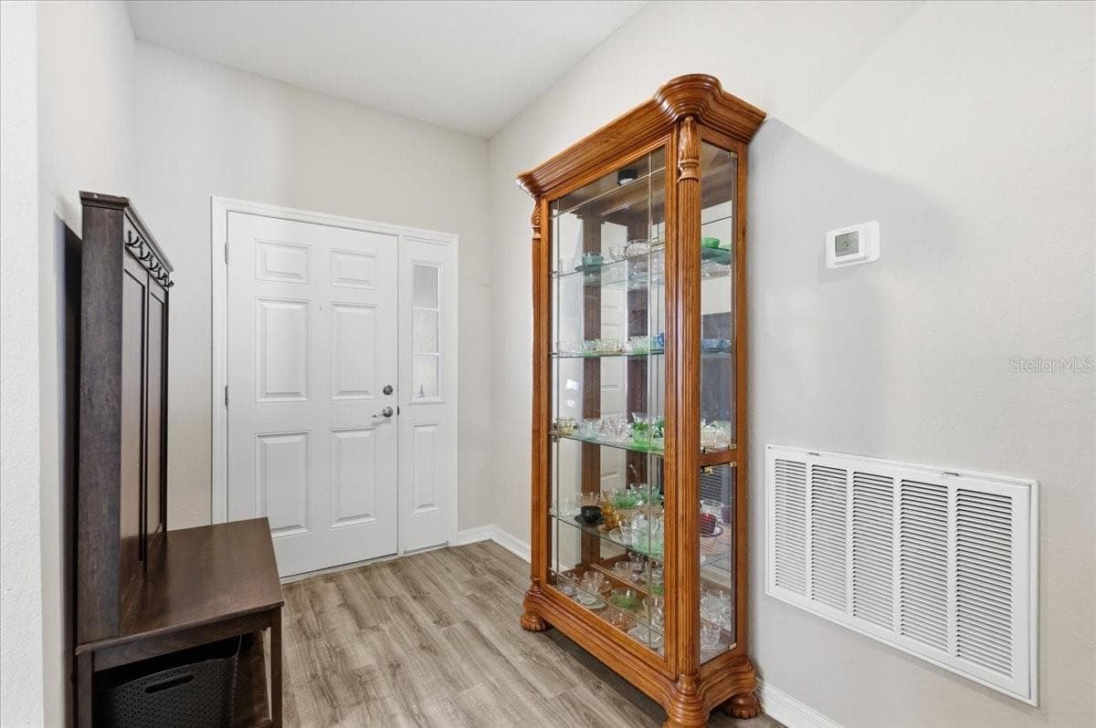 Single Family Residence at 2447 MATTERHORN TRL, DAVENPORT, photo 7 of 26