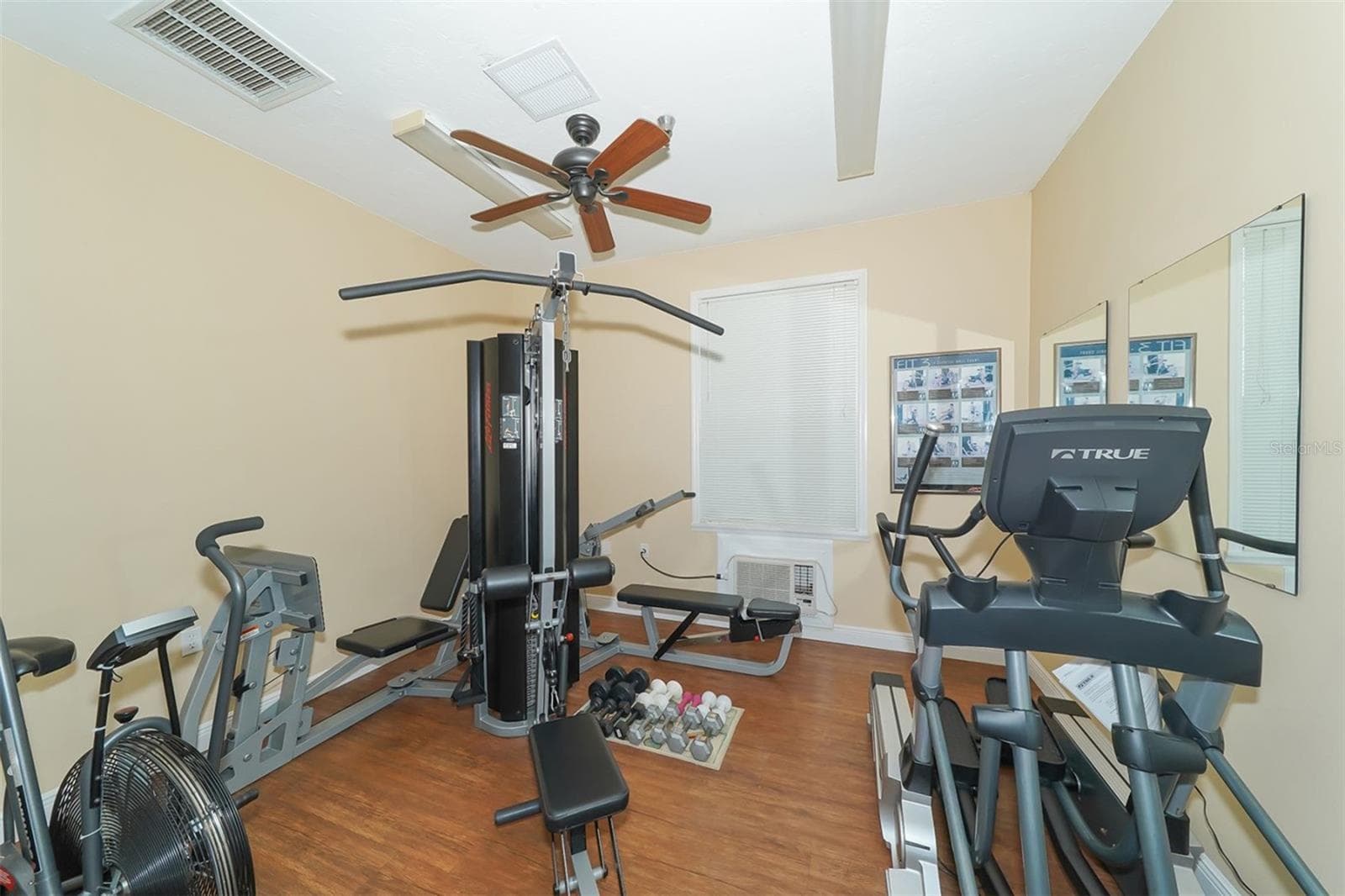 Condominium at 4868 INDEPENDENCE DR, BRADENTON, photo 54 of 72
