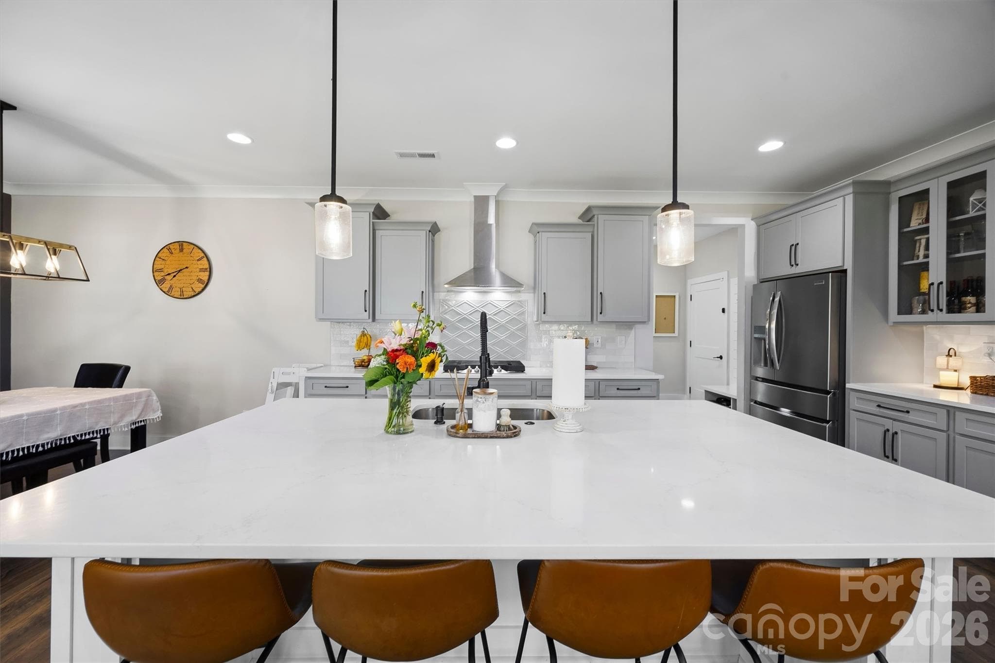Plenty of room for meal prep - 2665 Umberger Road, Cleveland