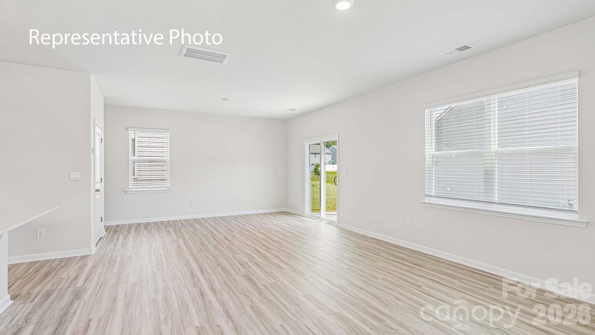 Single Family Residence at 926 Two Brothers Lane, York, photo 5 of 33
