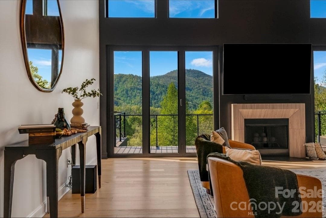 The Great Room w Great Views Year Round - 58 Bird Creek Estates Road, Black Mountain