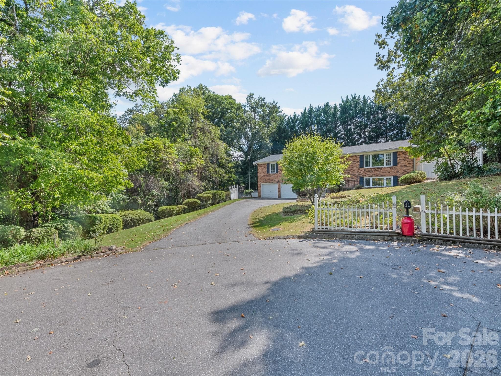 Single Family Residence at 11 Crestwood Lane, Candler, photo 2 of 40