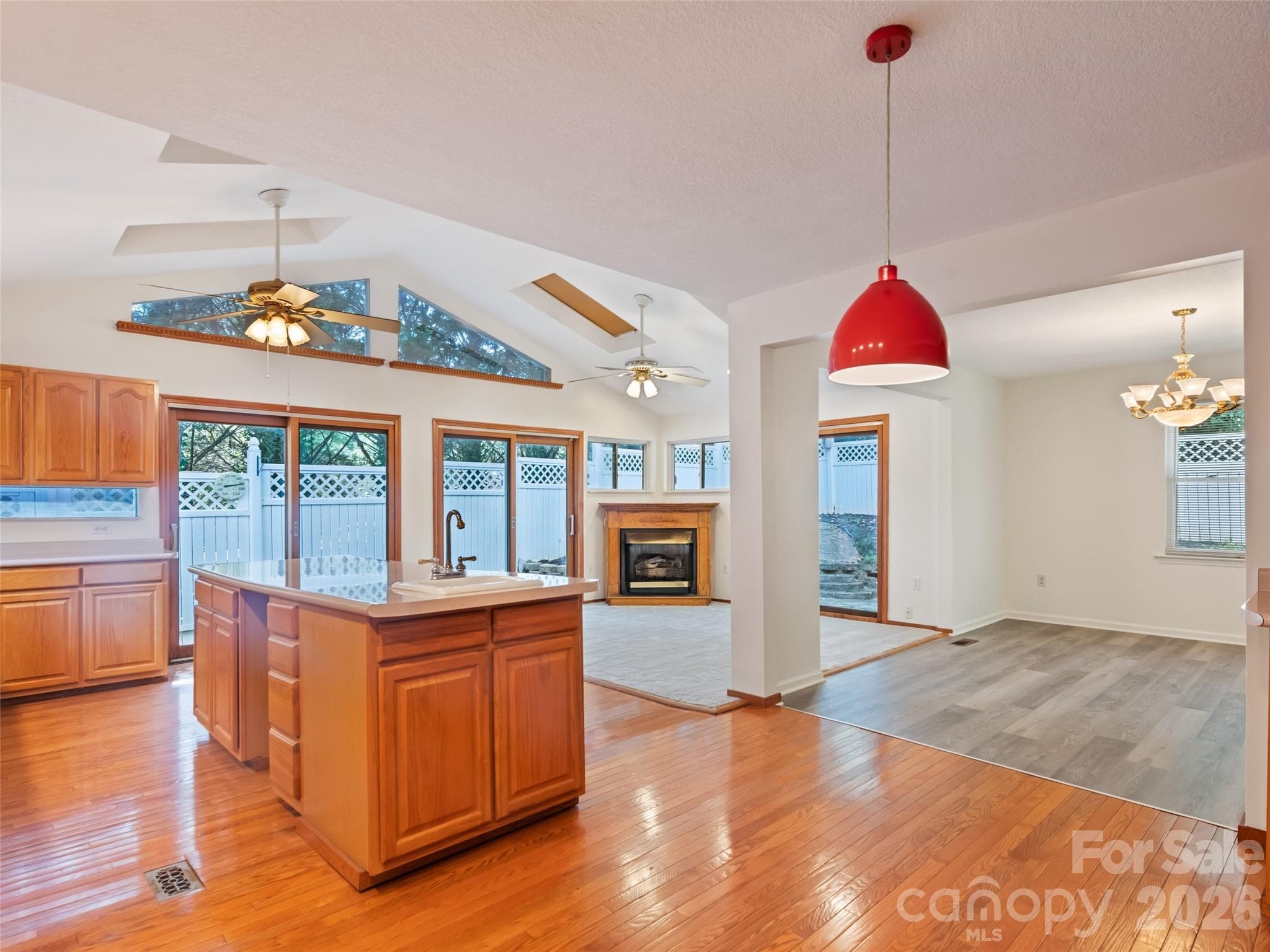 Single Family Residence at 11 Crestwood Lane, Candler, photo 20 of 40