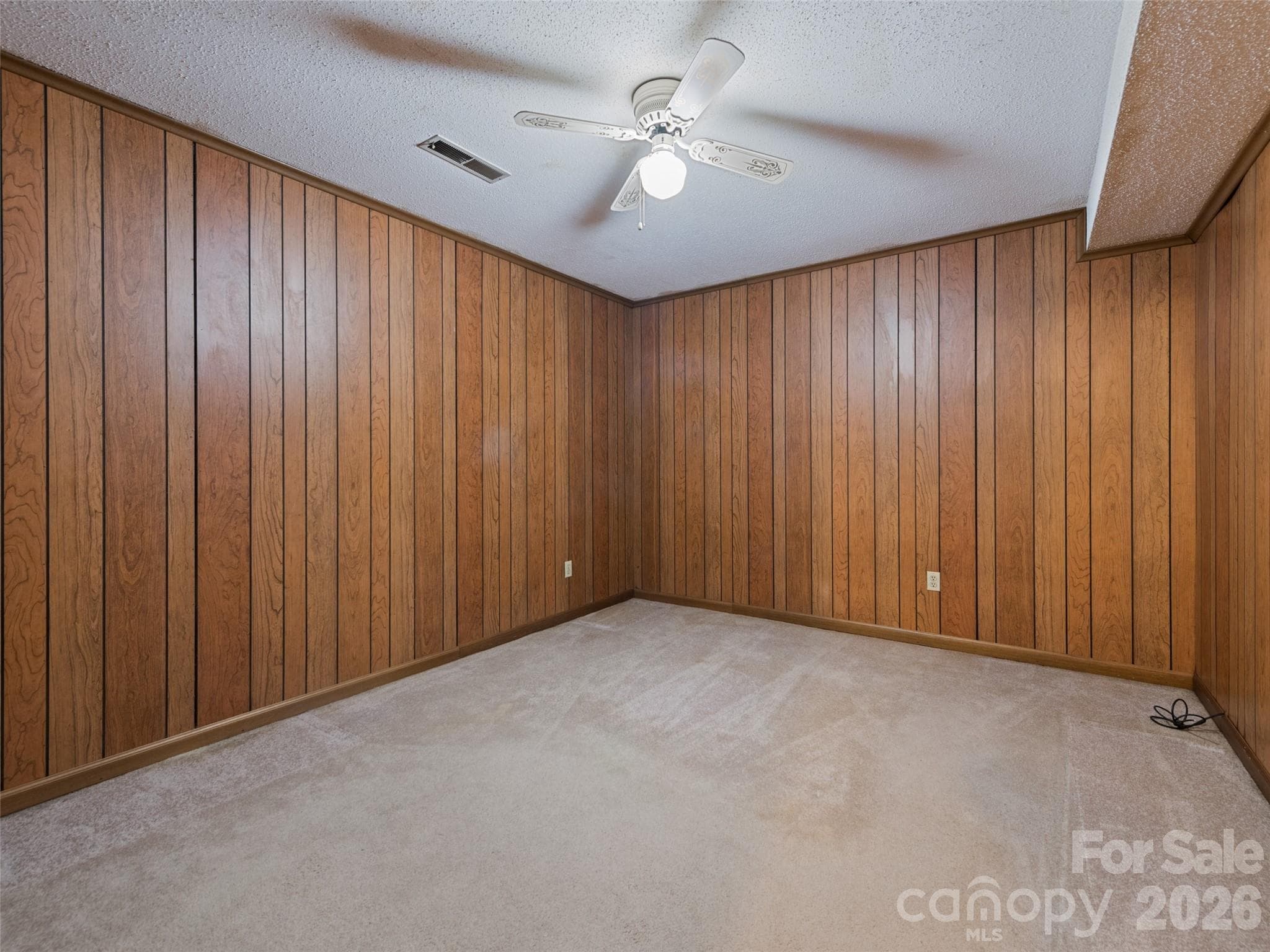 Single Family Residence at 11 Crestwood Lane, Candler, photo 37 of 40