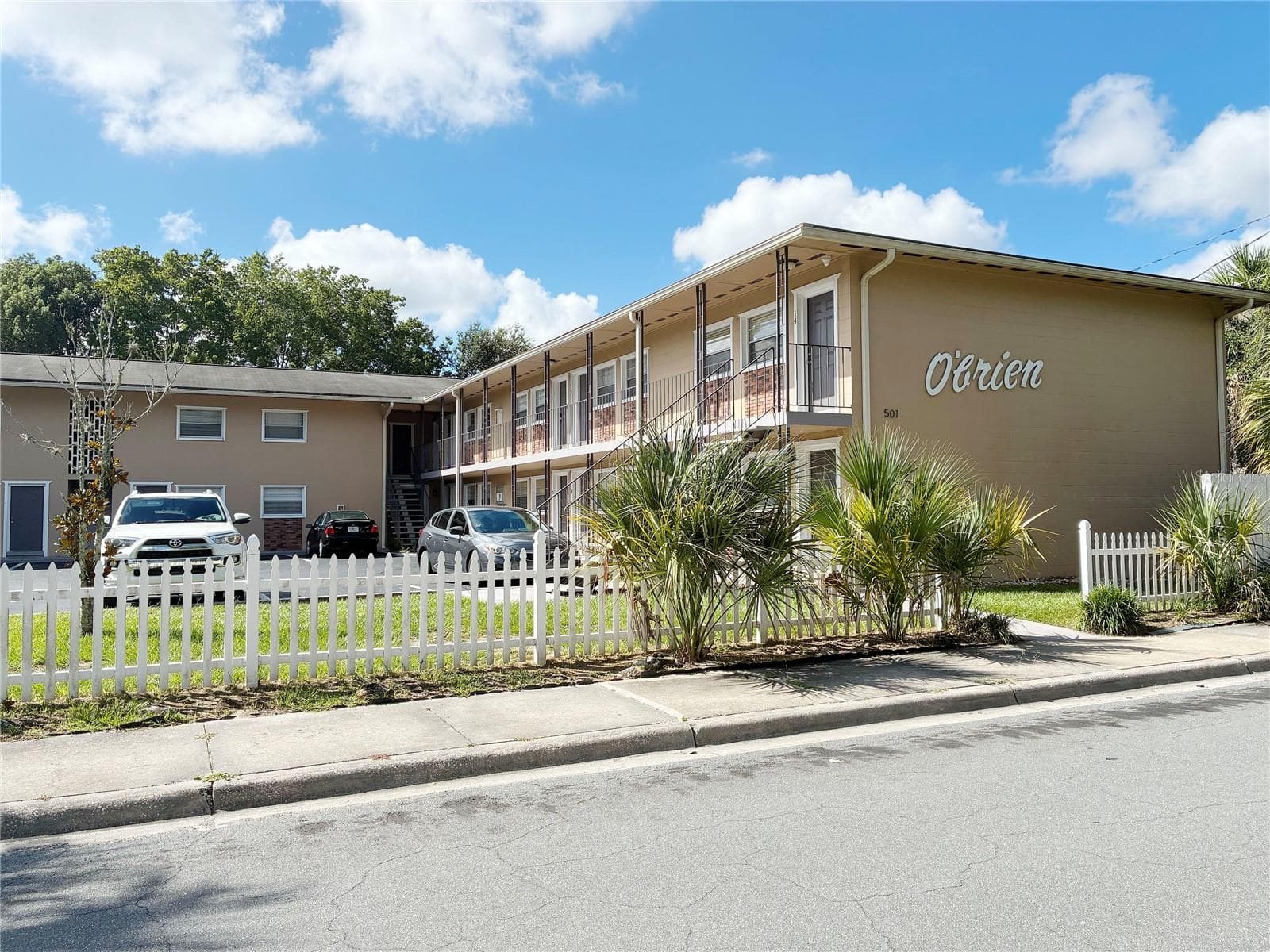 501 NW 15TH AVE #4