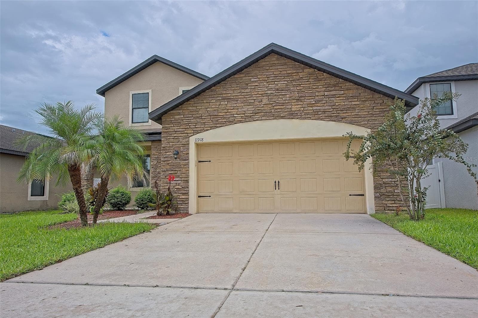 11918 WINTERSET COVE DR