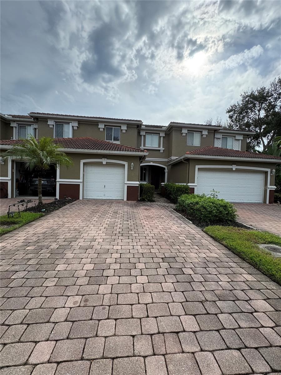 17533 LAUREL GROVE CT