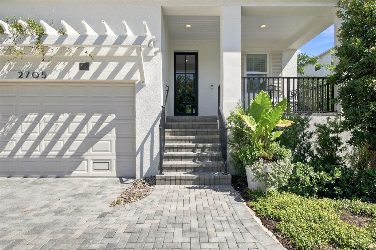 Single Family Residence at 2705 W TRILBY AVE, TAMPA, photo 2 of 71