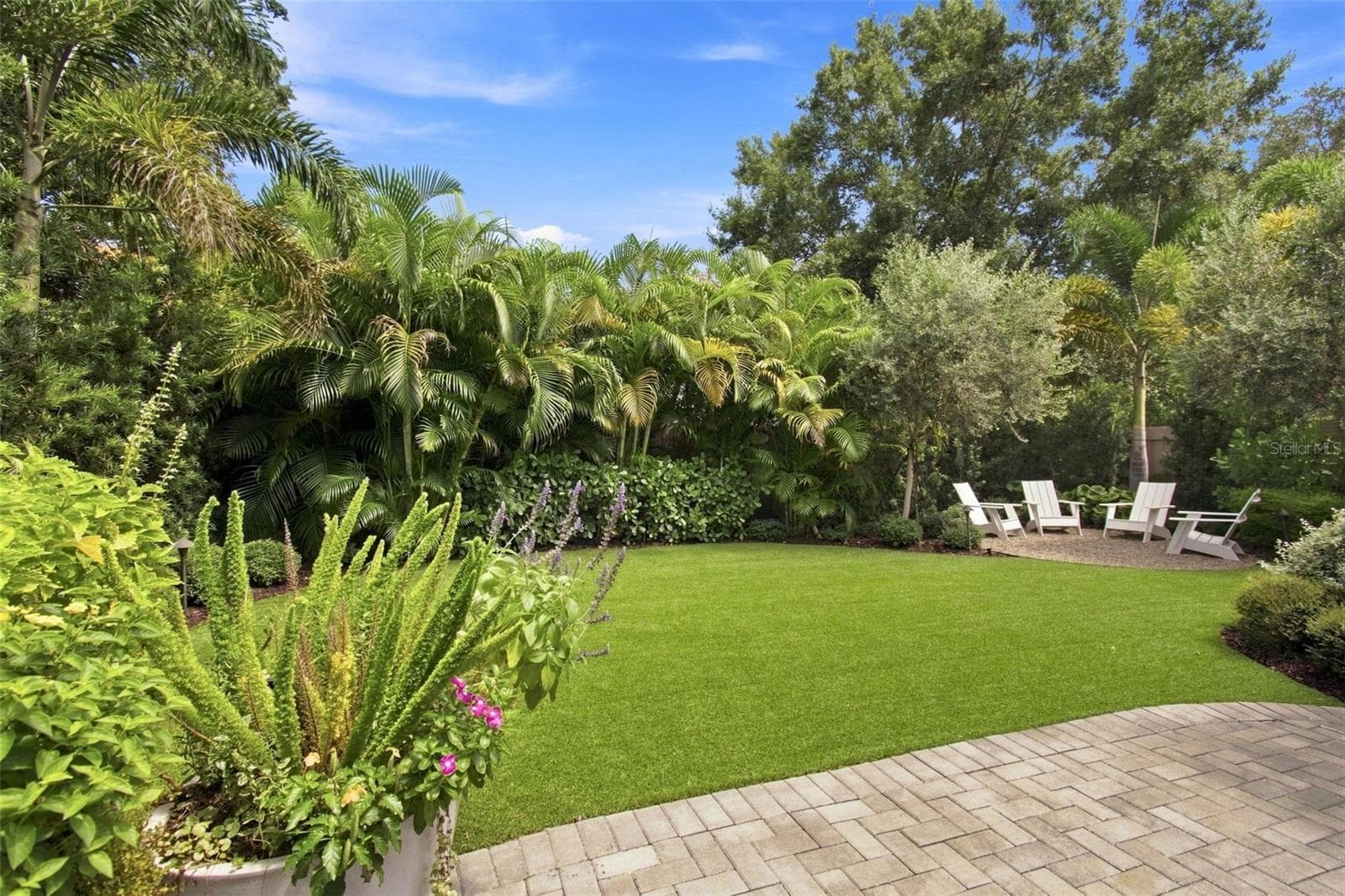 extend the entertaining area - 2705 W TRILBY AVE, TAMPA