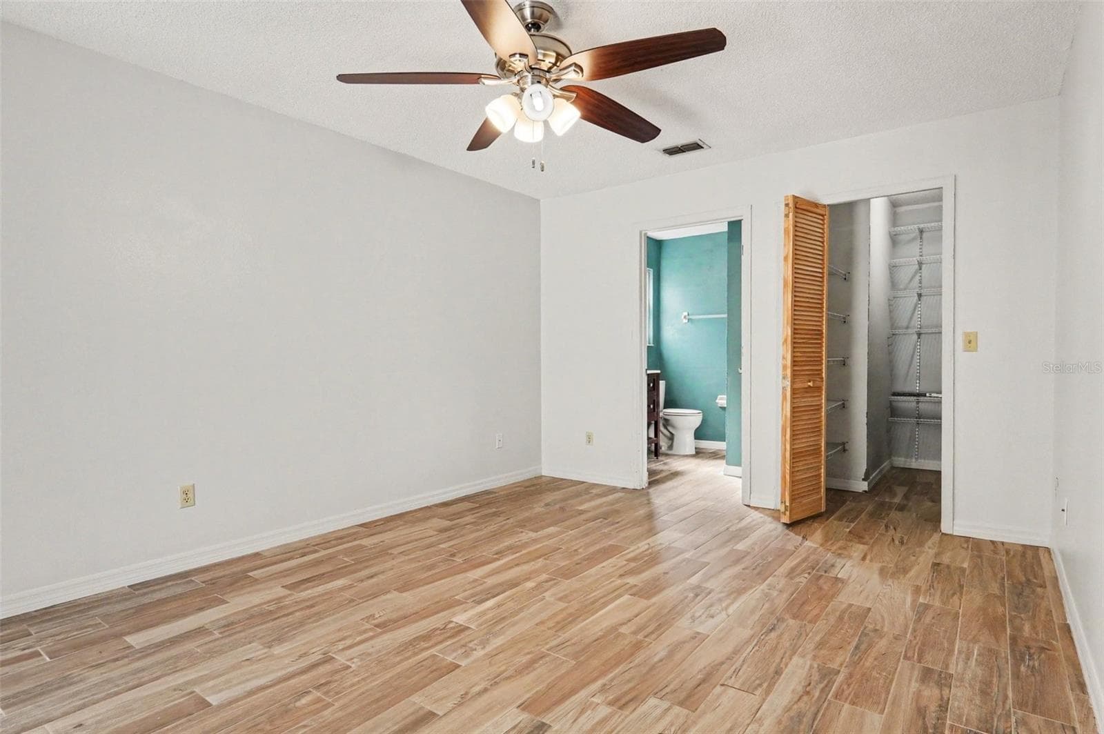 Single Family Residence at 8625 REDSKIN CT, ORLANDO, photo 6 of 31