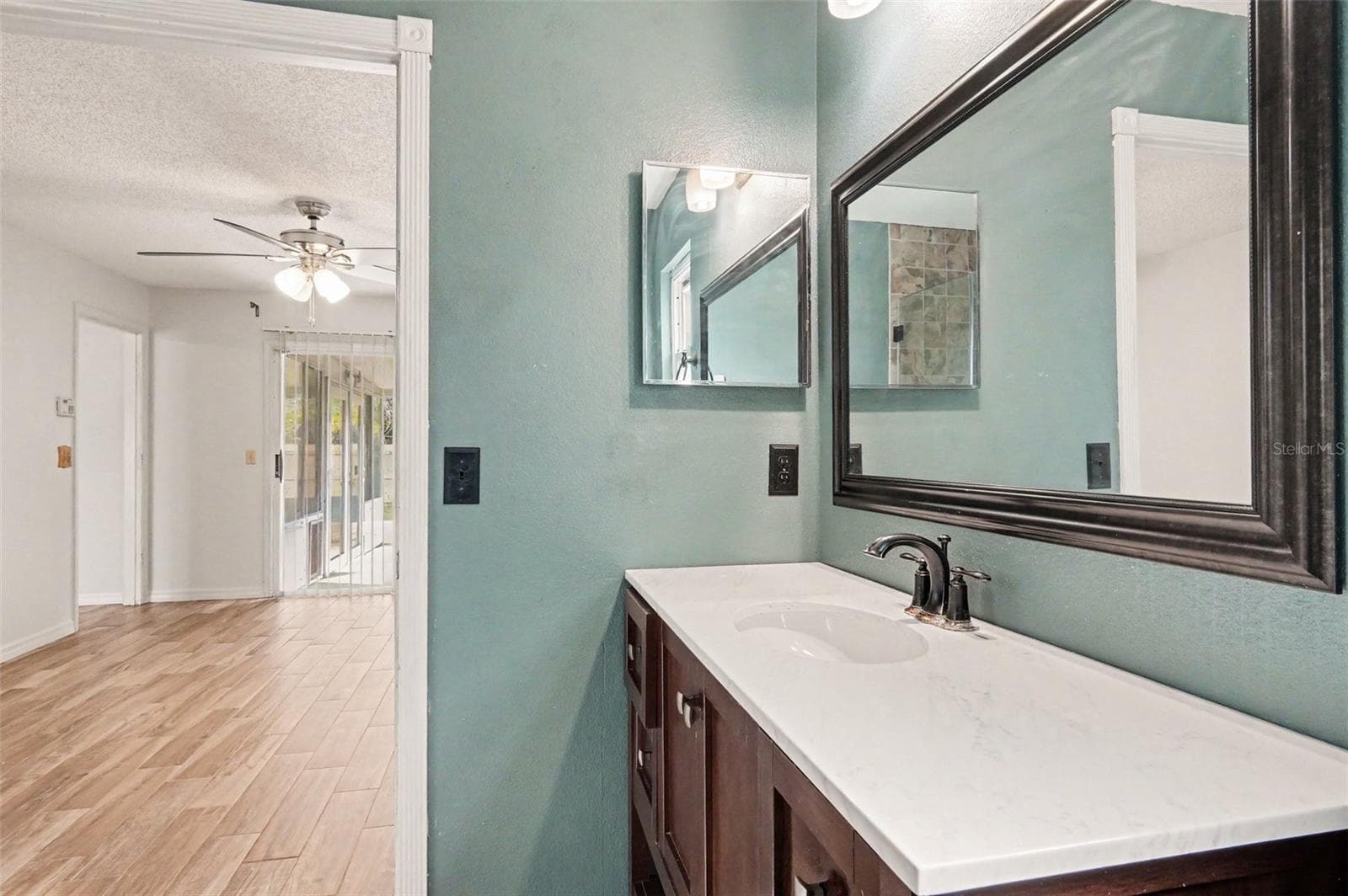 Single Family Residence at 8625 REDSKIN CT, ORLANDO, photo 7 of 31