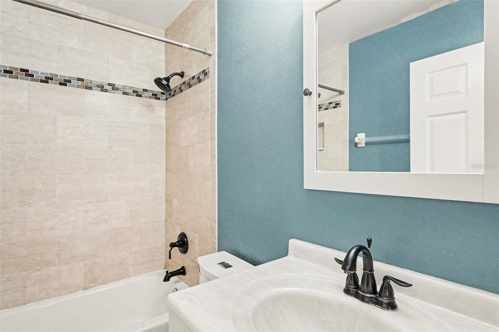 Single Family Residence at 8625 REDSKIN CT, ORLANDO, photo 21 of 31