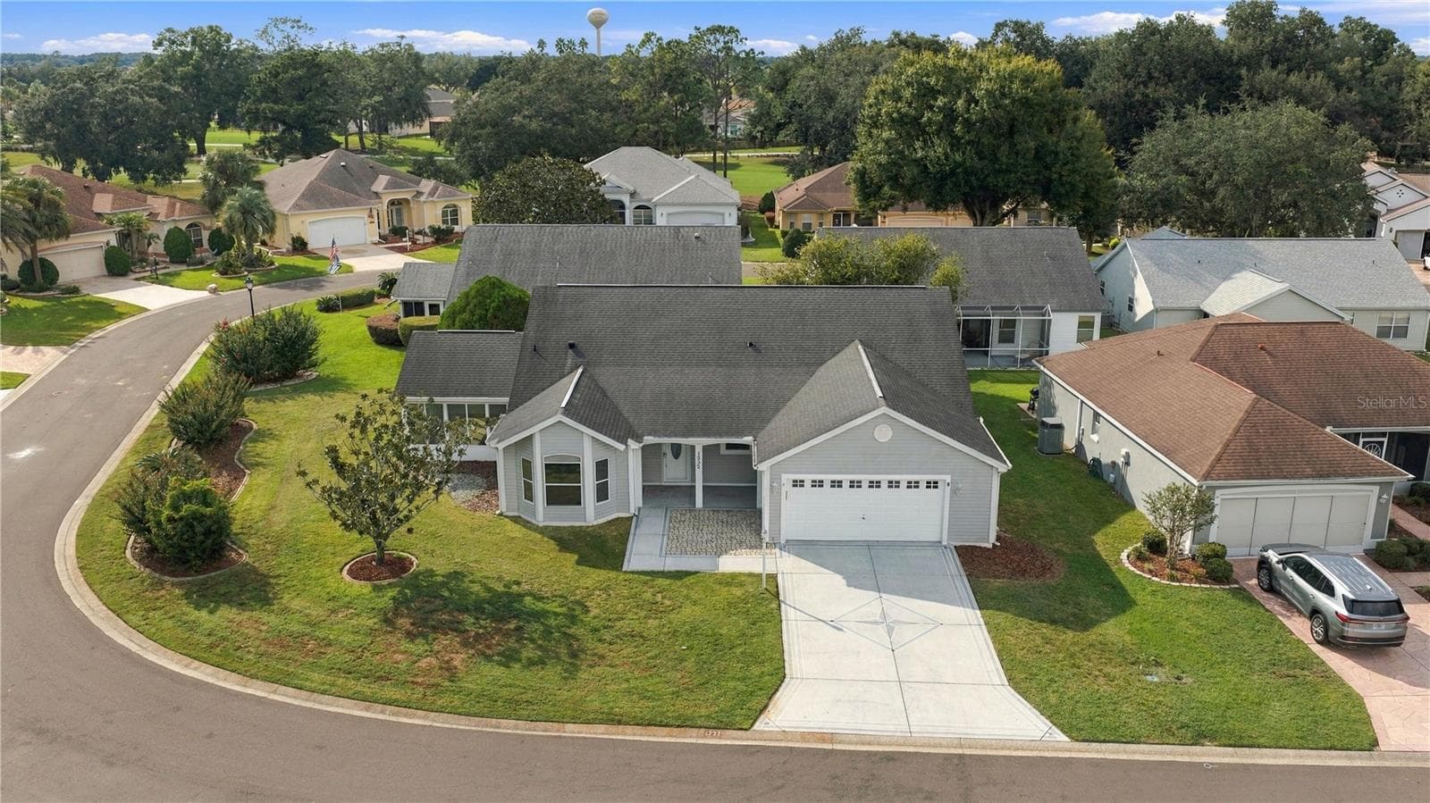 Single Family Residence at 1232 CABELLA CIR, THE VILLAGES, photo 3 of 44