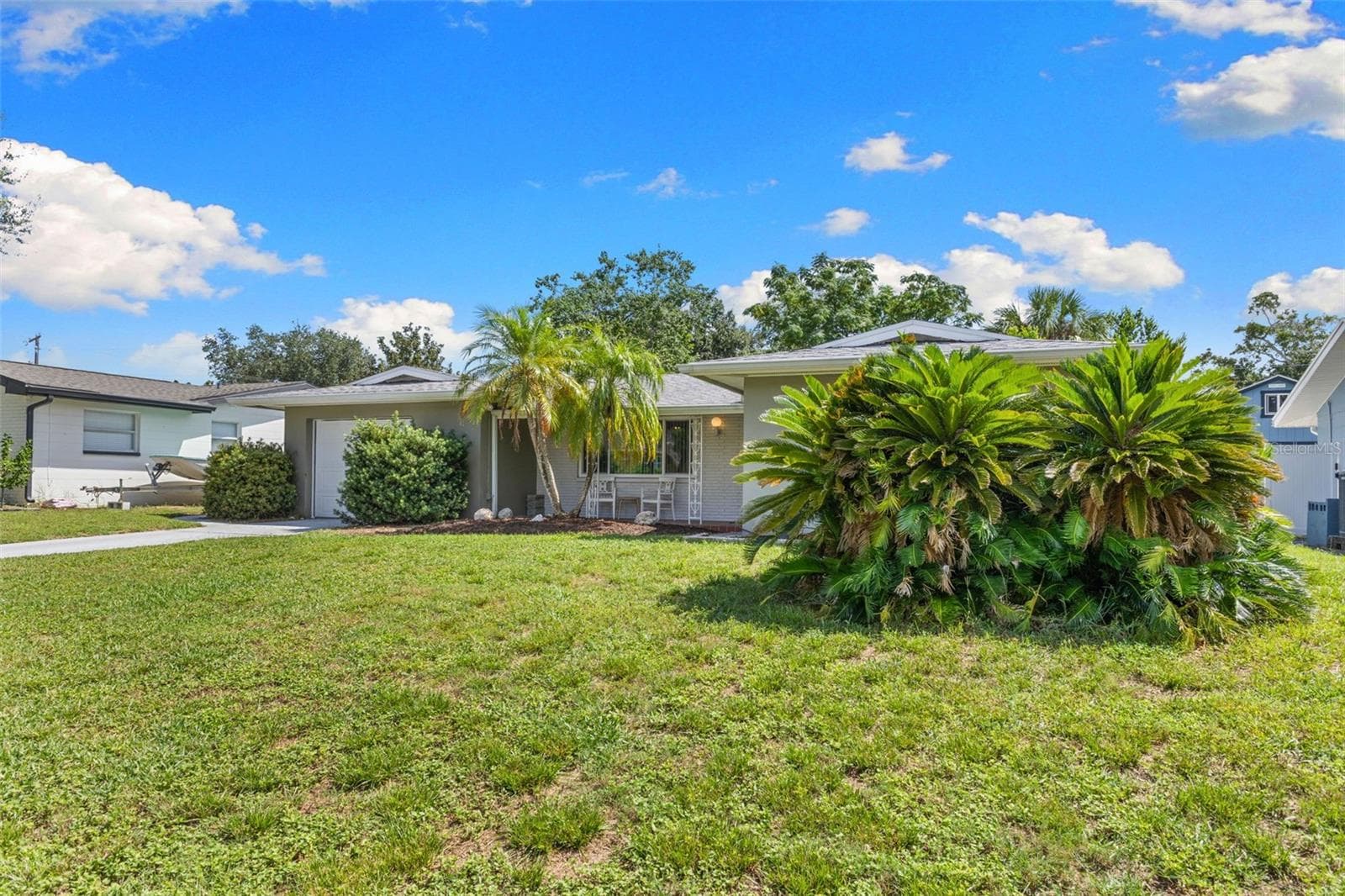 Single Family Residence at 1283 EDENVILLE AVE, CLEARWATER, photo 3 of 38