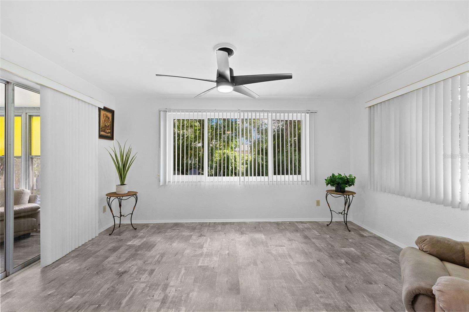 Single Family Residence at 1283 EDENVILLE AVE, CLEARWATER, photo 14 of 38