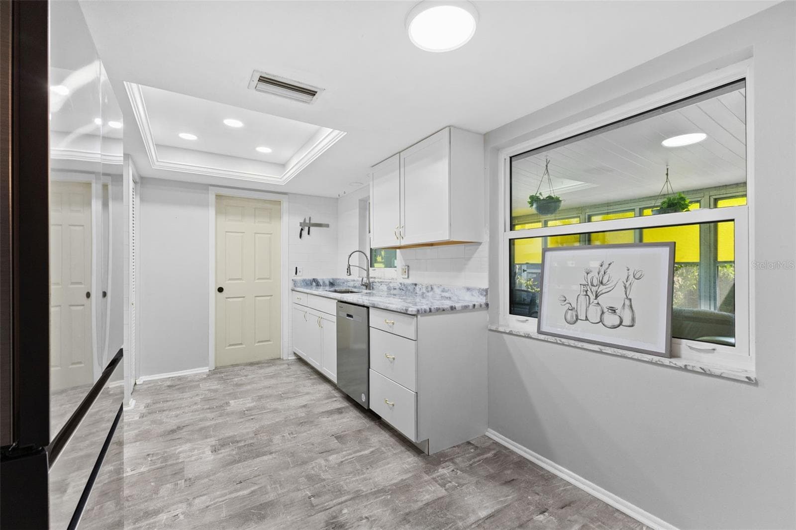 Single Family Residence at 1283 EDENVILLE AVE, CLEARWATER, photo 19 of 38