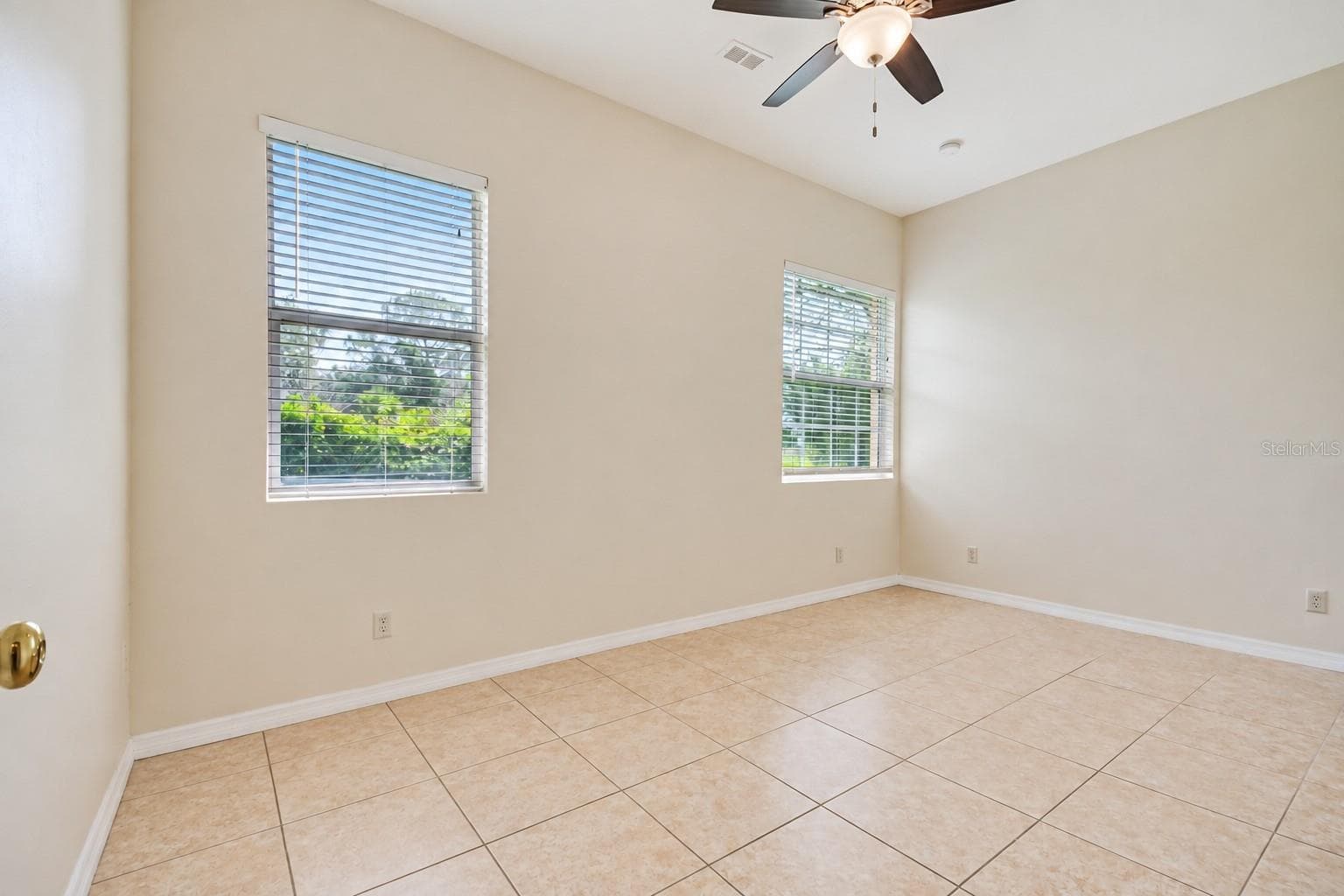 Single Family Residence at 5684 RON RD, ST CLOUD, photo 10 of 17