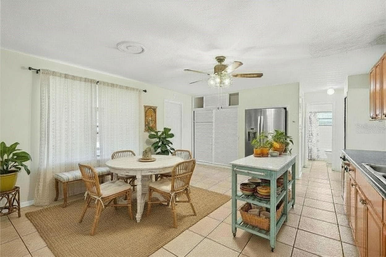 Virtually Staged - 2608 PEPPER AVE, MELBOURNE
