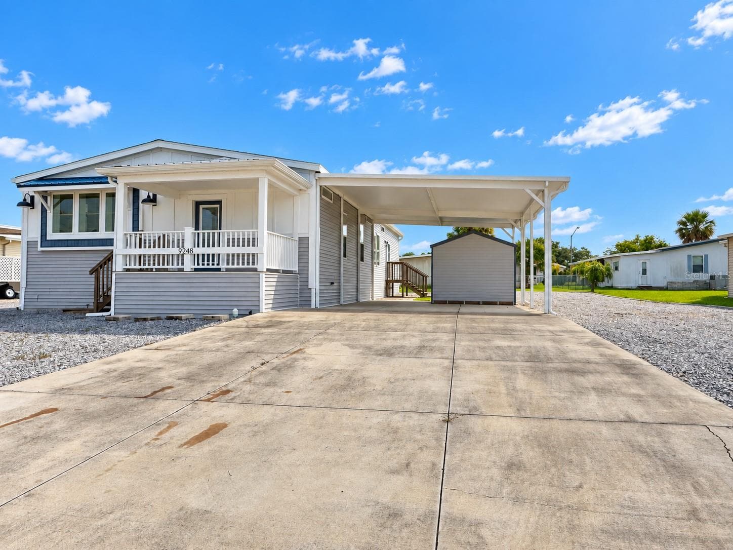 Double driveway with carport. - 9248 SCEPTER AVE, BROOKSVILLE