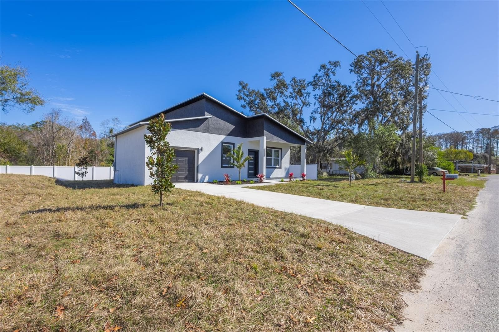 Single Family Residence at 9912 GOLDEN LOOP, NEW PORT RICHEY, photo 2 of 49